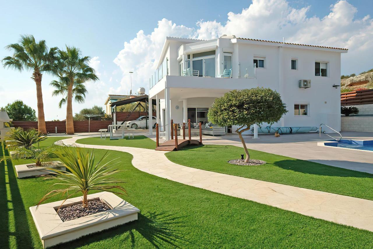 Villa Prasino Coral Bay Exterior photo