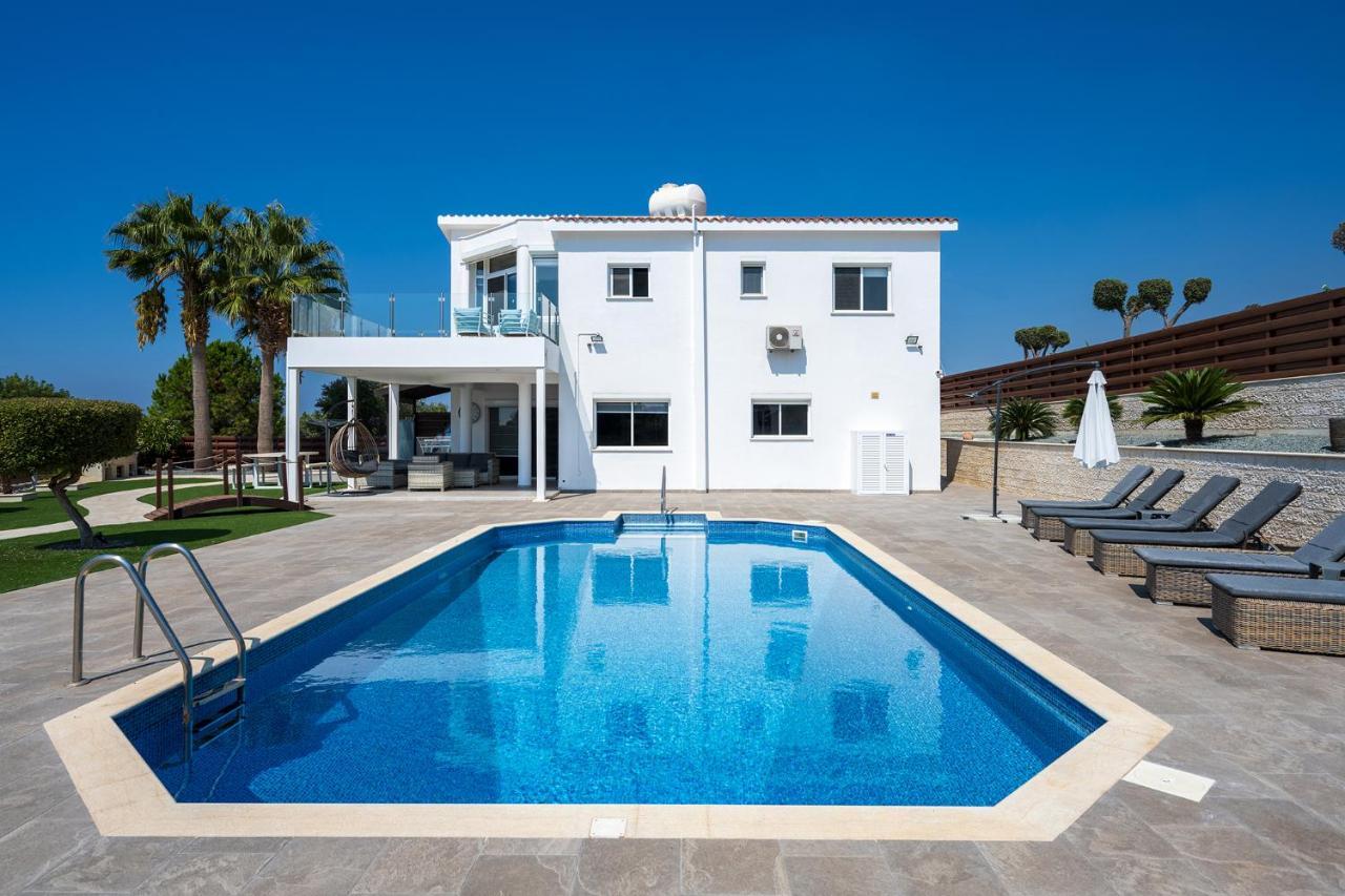 Villa Prasino Coral Bay Exterior photo